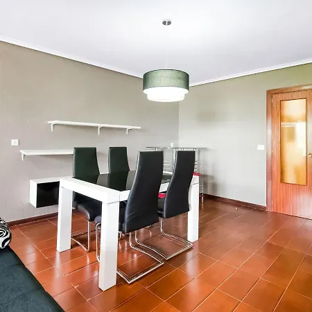 Holiday home Hillview In With Terrace *