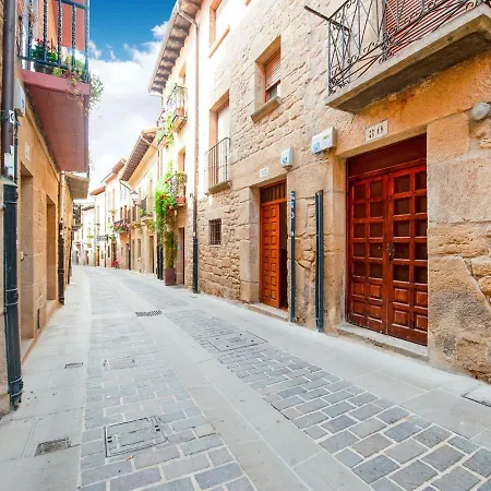 Stay In Historic Laguardia, Sleeps 8 La Guardia