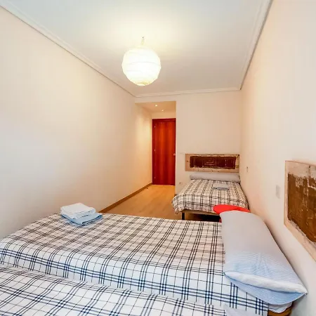 Stay In Historic Laguardia, Sleeps 8