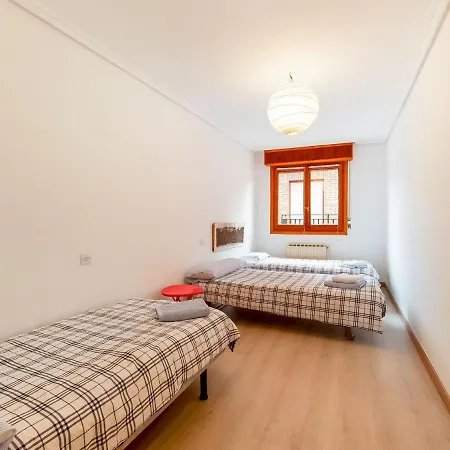 Stay In Historic Laguardia, Sleeps 8 * La Guardia