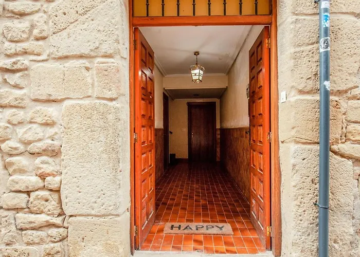 Stay In Historic Laguardia, Sleeps 8 Дом отдыха