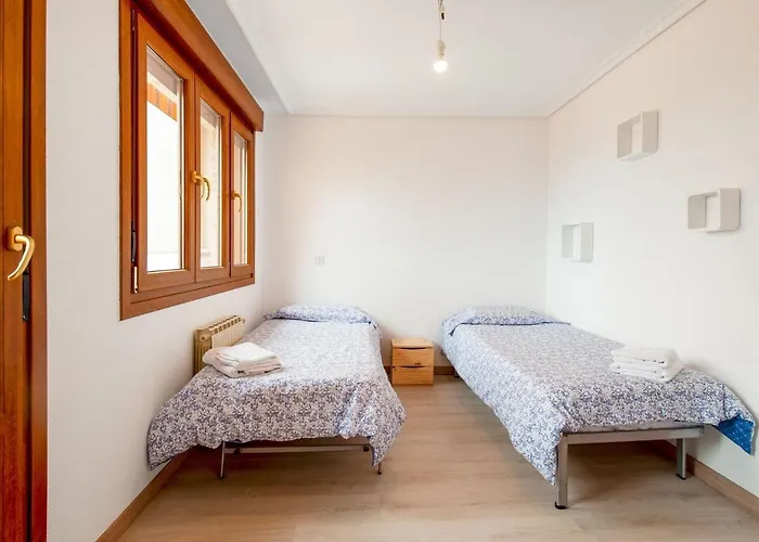 Stay In Historic Laguardia, Sleeps 8 Дом отдыха Лягвардиа